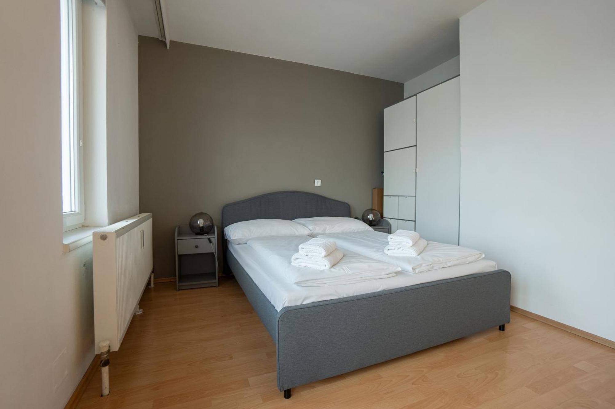 Belvedere Terrace Apartment: Central Vienna Retreat Exterior photo